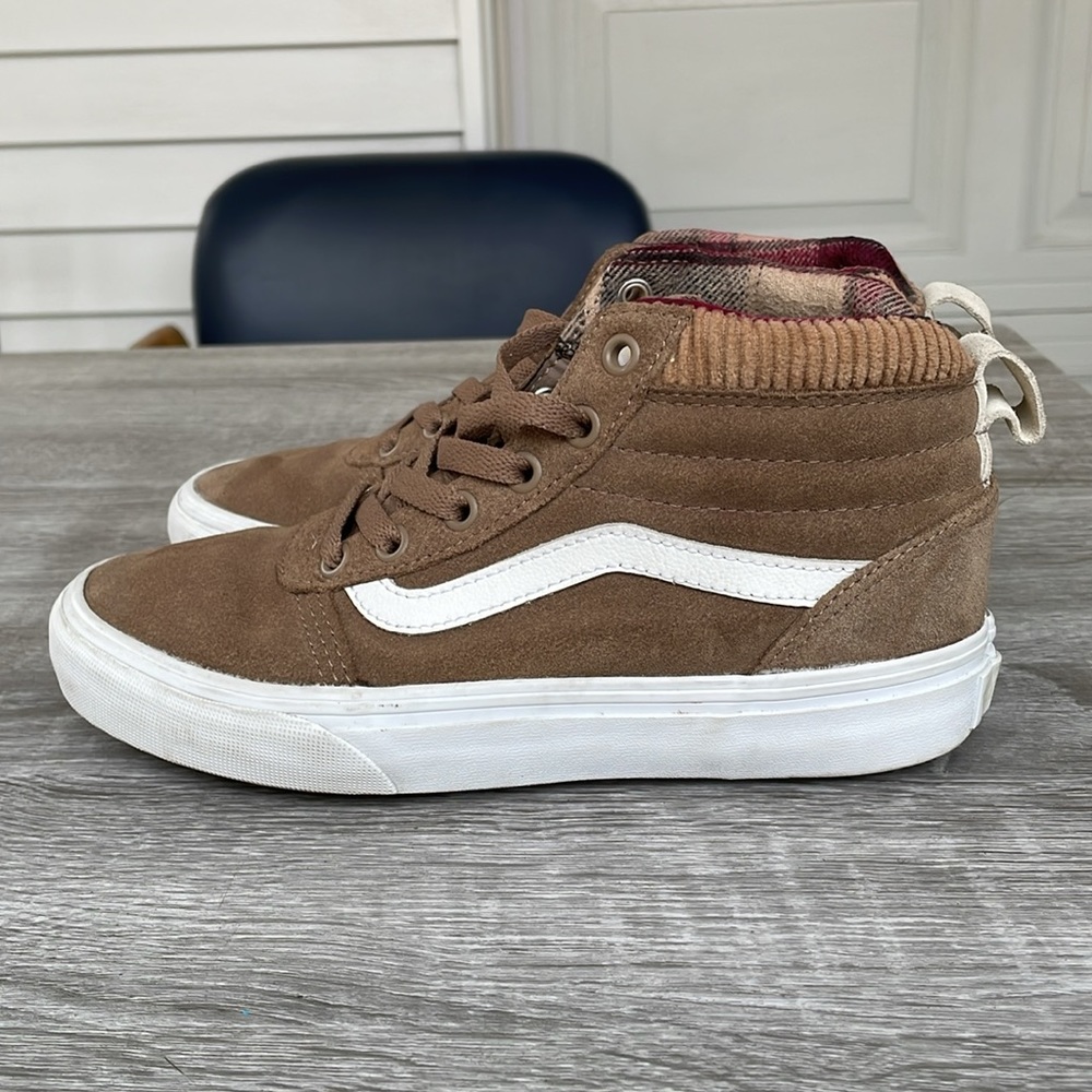 VANS Off the Wall Sk-8 Mid Womens Shoes
